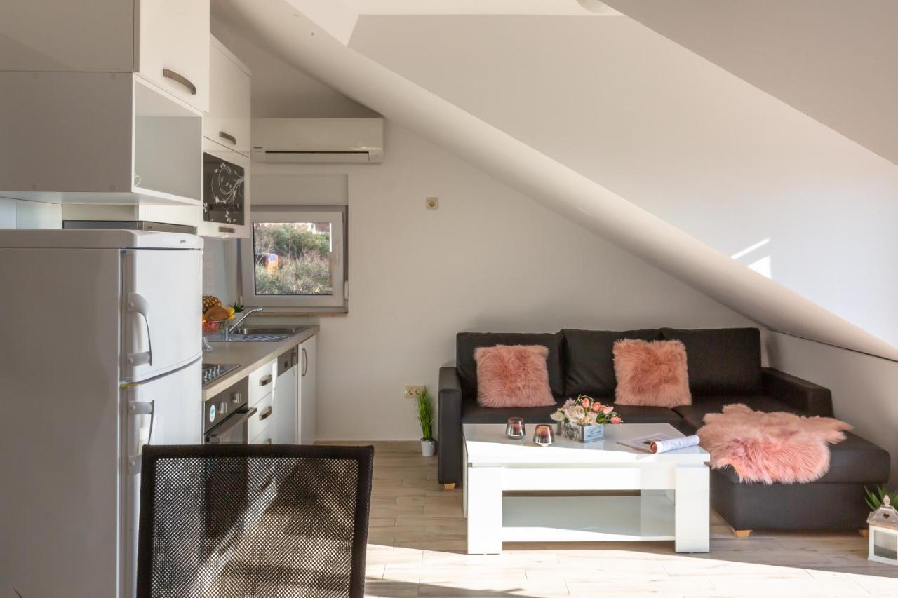 Ferdo 2 Apartment มาคาร์สกา ภายนอก รูปภาพ