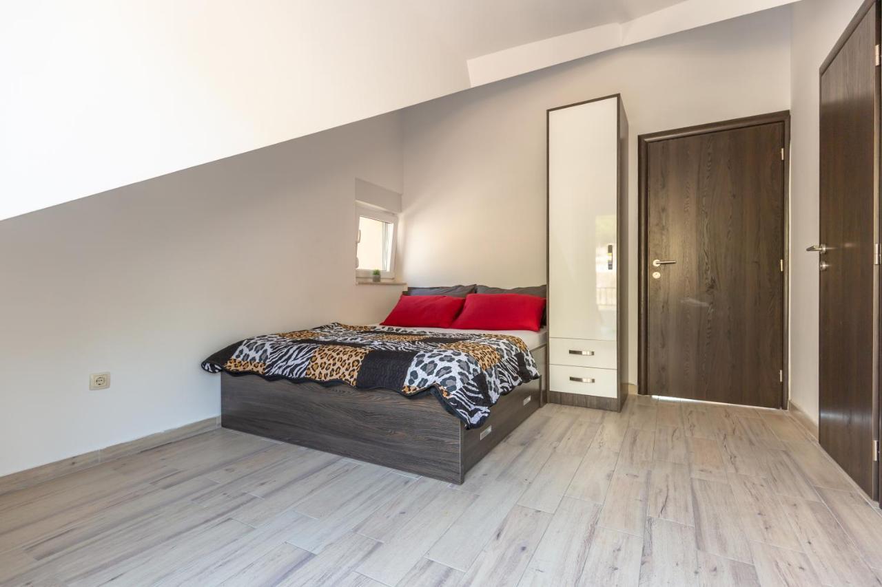 Ferdo 2 Apartment มาคาร์สกา ภายนอก รูปภาพ