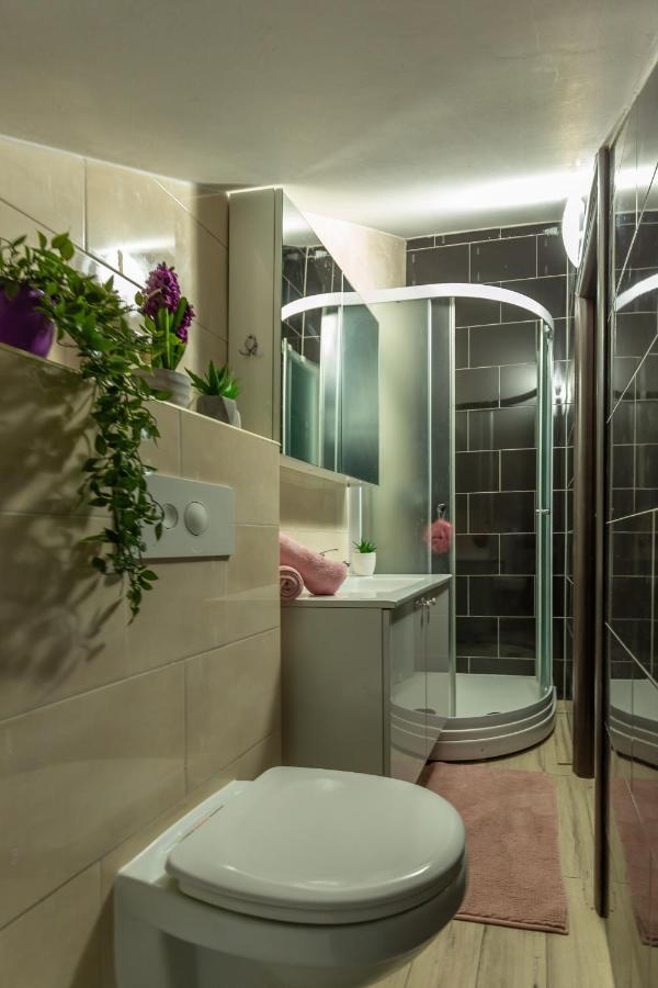 Ferdo 2 Apartment มาคาร์สกา ภายนอก รูปภาพ